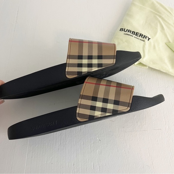 Burberry Furley Vintage Check Logo Pool Slide Sandals Size 10 Archive Beige - Picture 4 of 8
